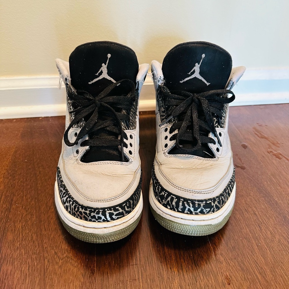 Air Jordan Retro 3 Wolf Grey Men’s Size 11